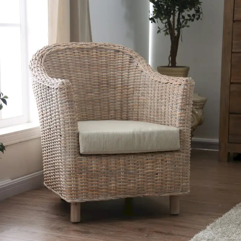 Fauteuil rustique en rotin