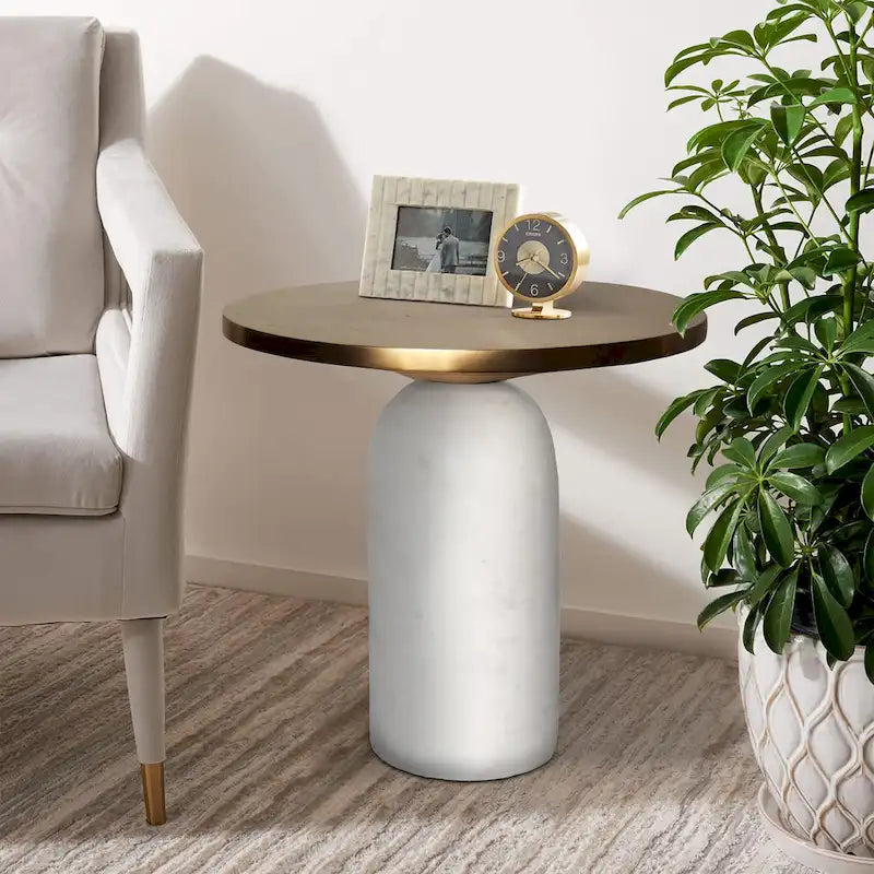 Table d'appoint ronde moderne de 17 pouces en laiton avec base cylindrique en marbre, laiton, blanc